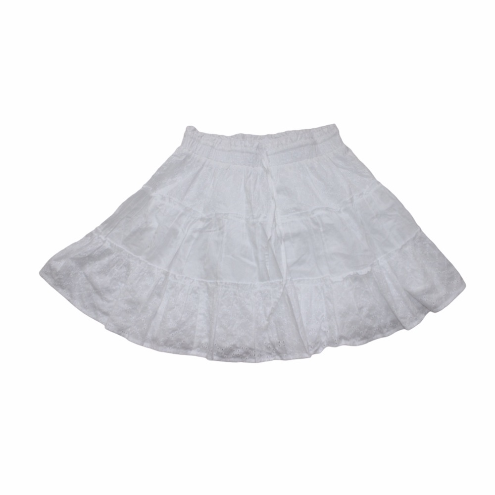 white flows vsco style skirt